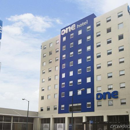 One Puebla Finsa Hotel Eksteriør billede