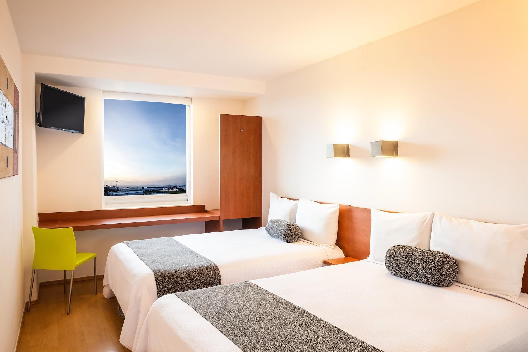 One Puebla Finsa Hotel Eksteriør billede