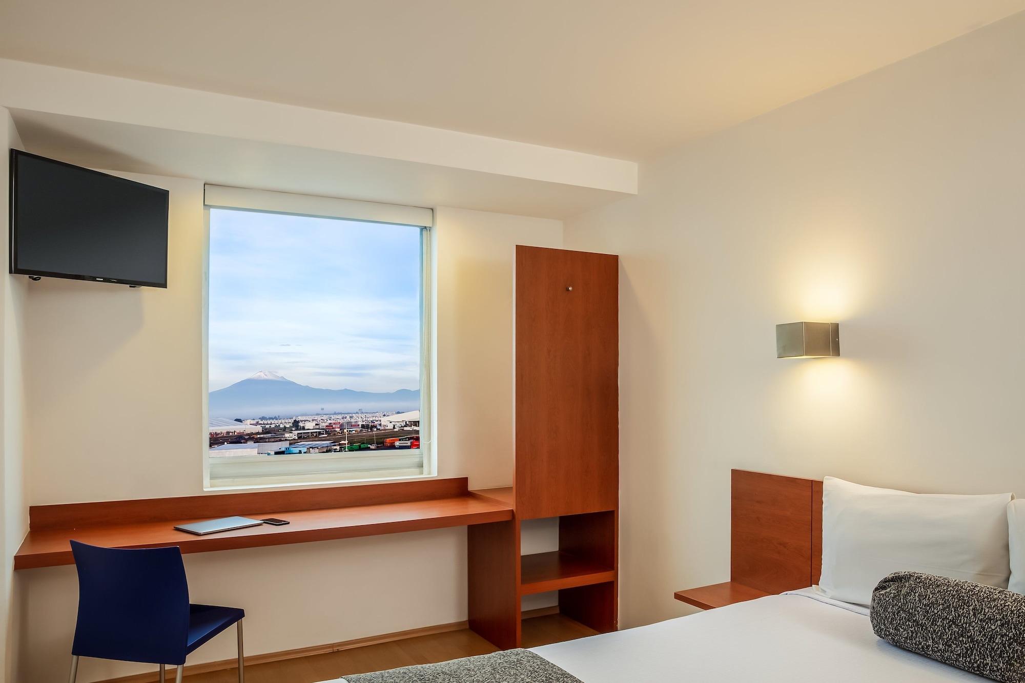 One Puebla Finsa Hotel Eksteriør billede
