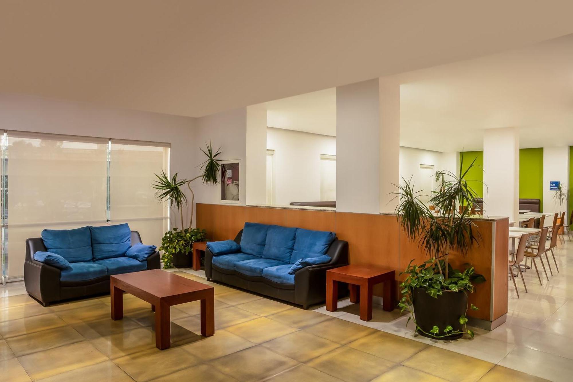 One Puebla Finsa Hotel Eksteriør billede