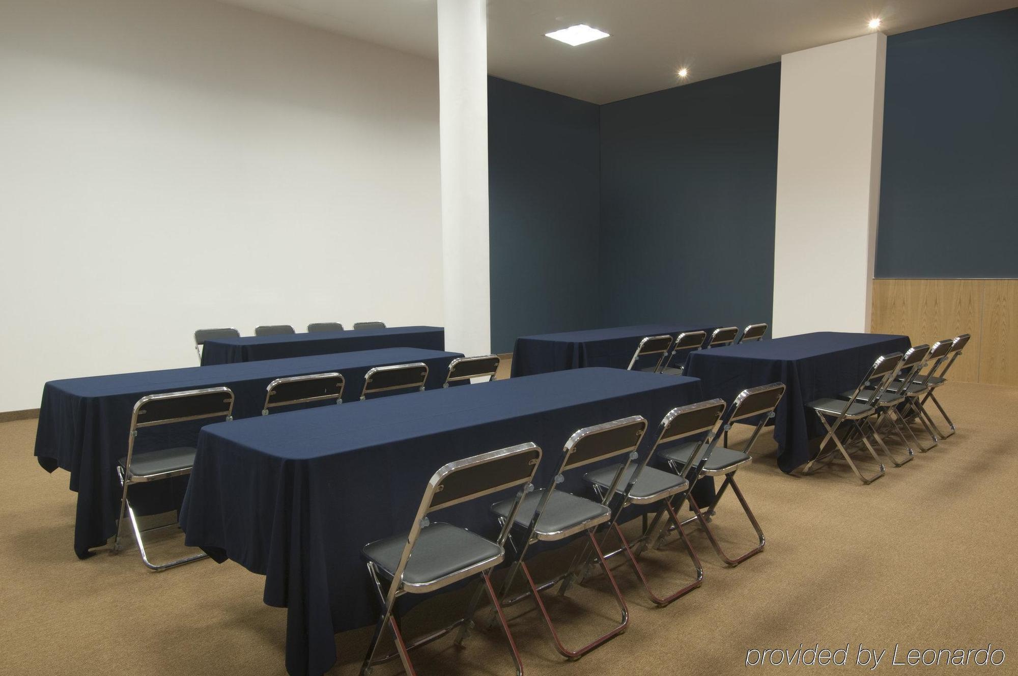One Puebla Finsa Hotel Eksteriør billede