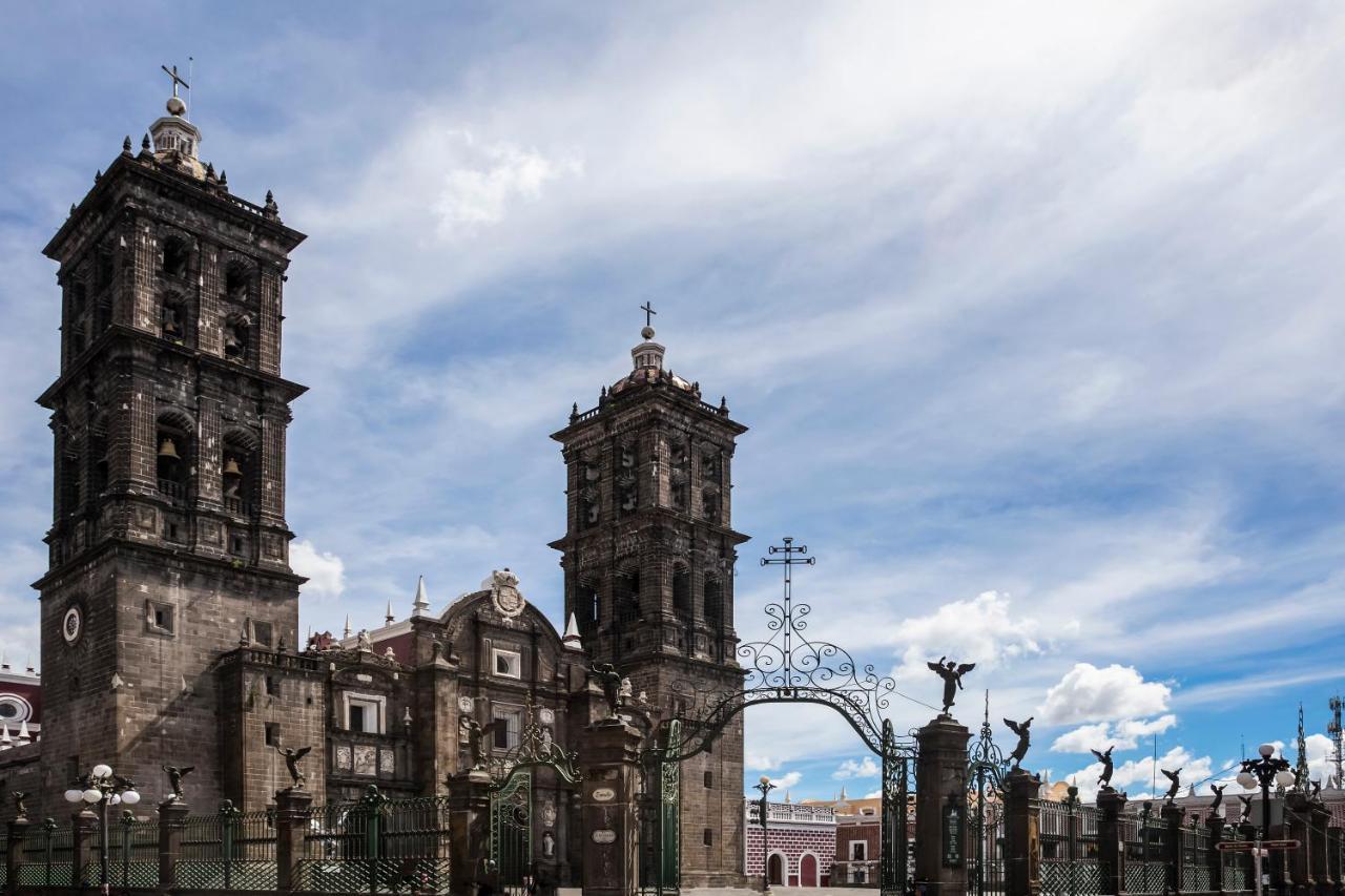 One Puebla Finsa Hotel Eksteriør billede